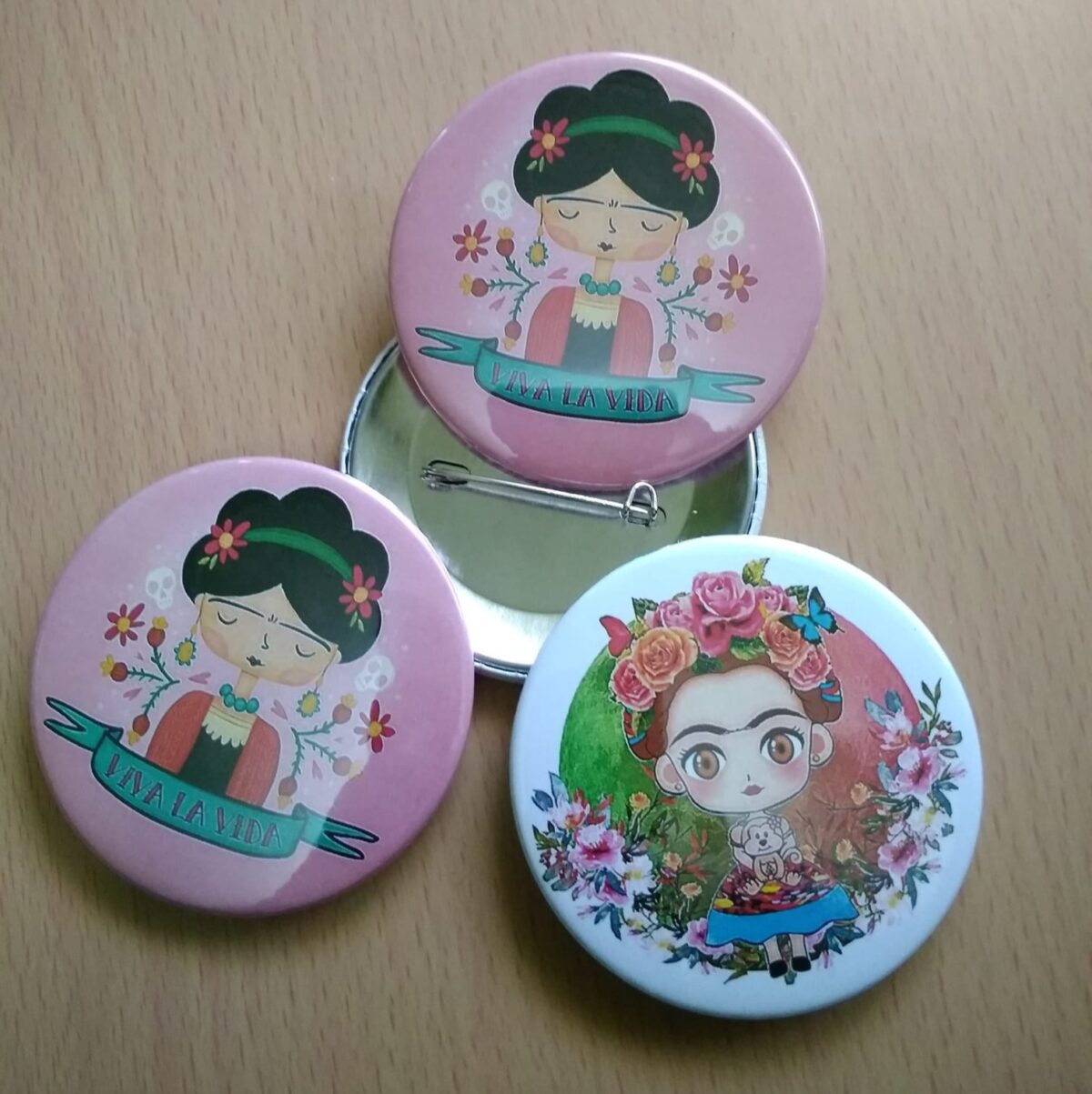 Chapas personalizadas de alfiler de Frida Khalo. Viva la vida